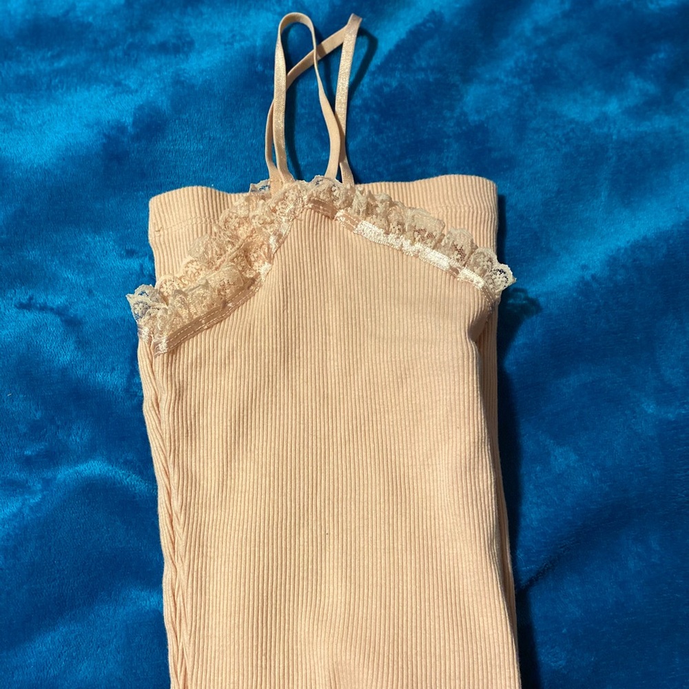 Pretty Pink Ribbed Tank Top - Picture 2 of 7